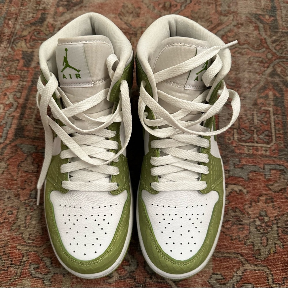 Lime Green Jordans - Picture 5 of 8